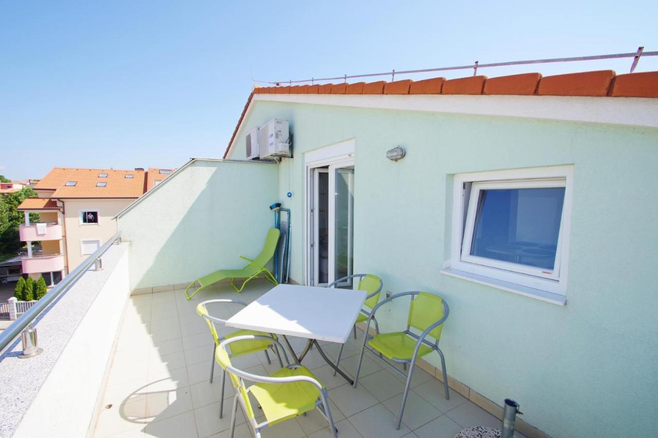 Holiday Apartment Sky, Medulin Ngoại thất bức ảnh